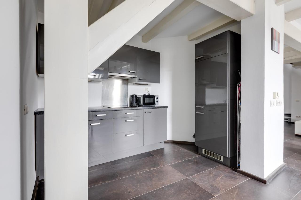 Appartement Spacious Stylish Attic In The Heart Of The Center - Karlovo
