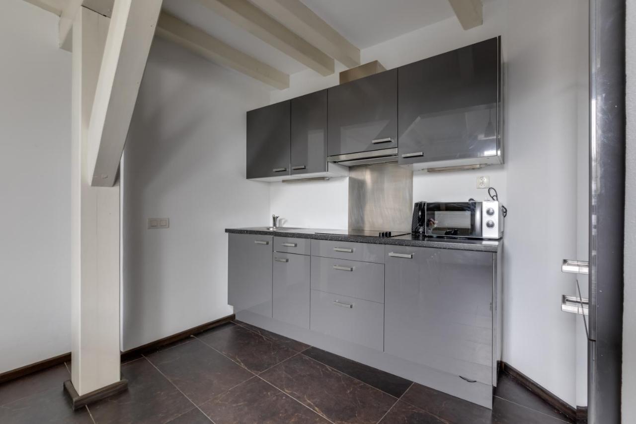 Spacious Stylish Attic In The Heart Of The Center - Karlovo Appartement *