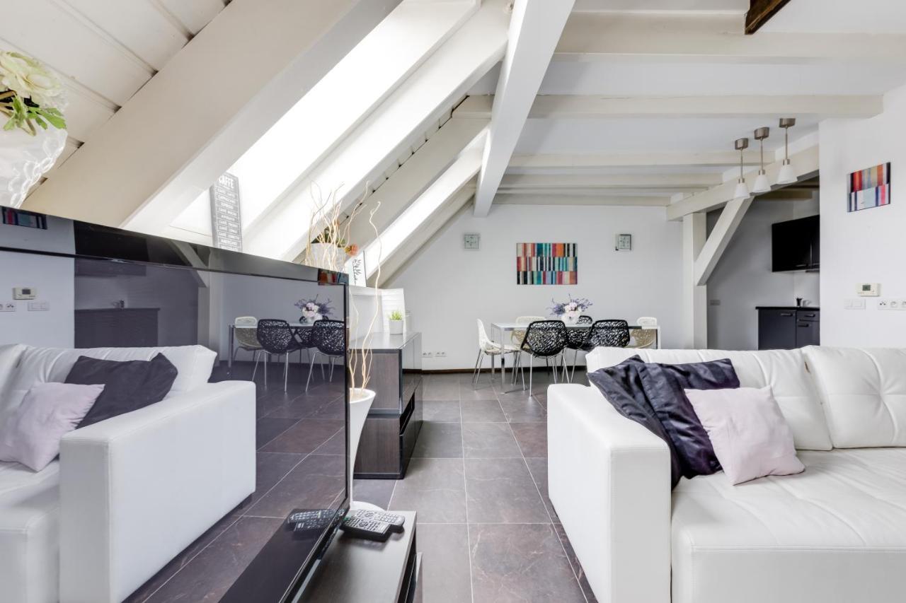 Appartement Spacious Stylish Attic In The Heart Of The Center - Karlovo *