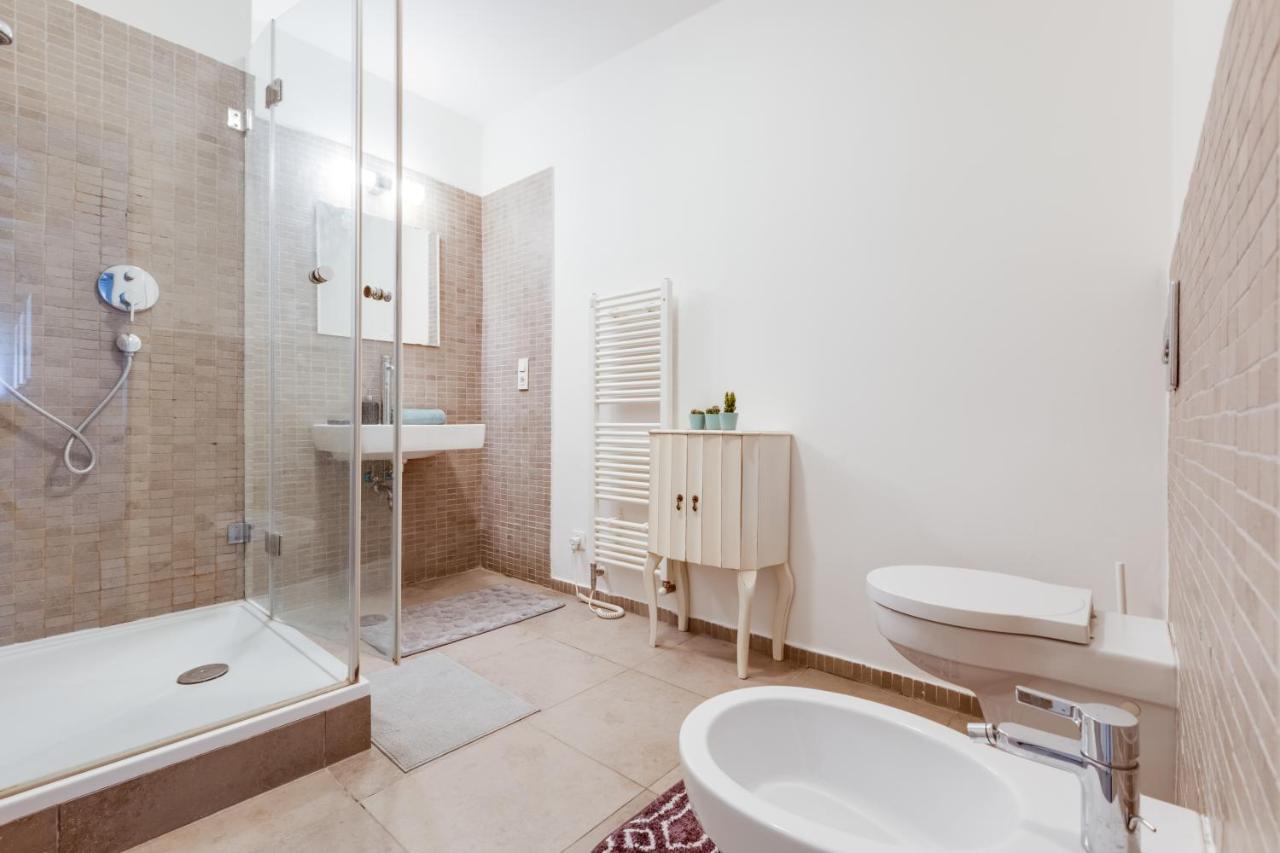 Appartement Spacious Stylish Attic In The Heart Of The Center - Karlovo Praag