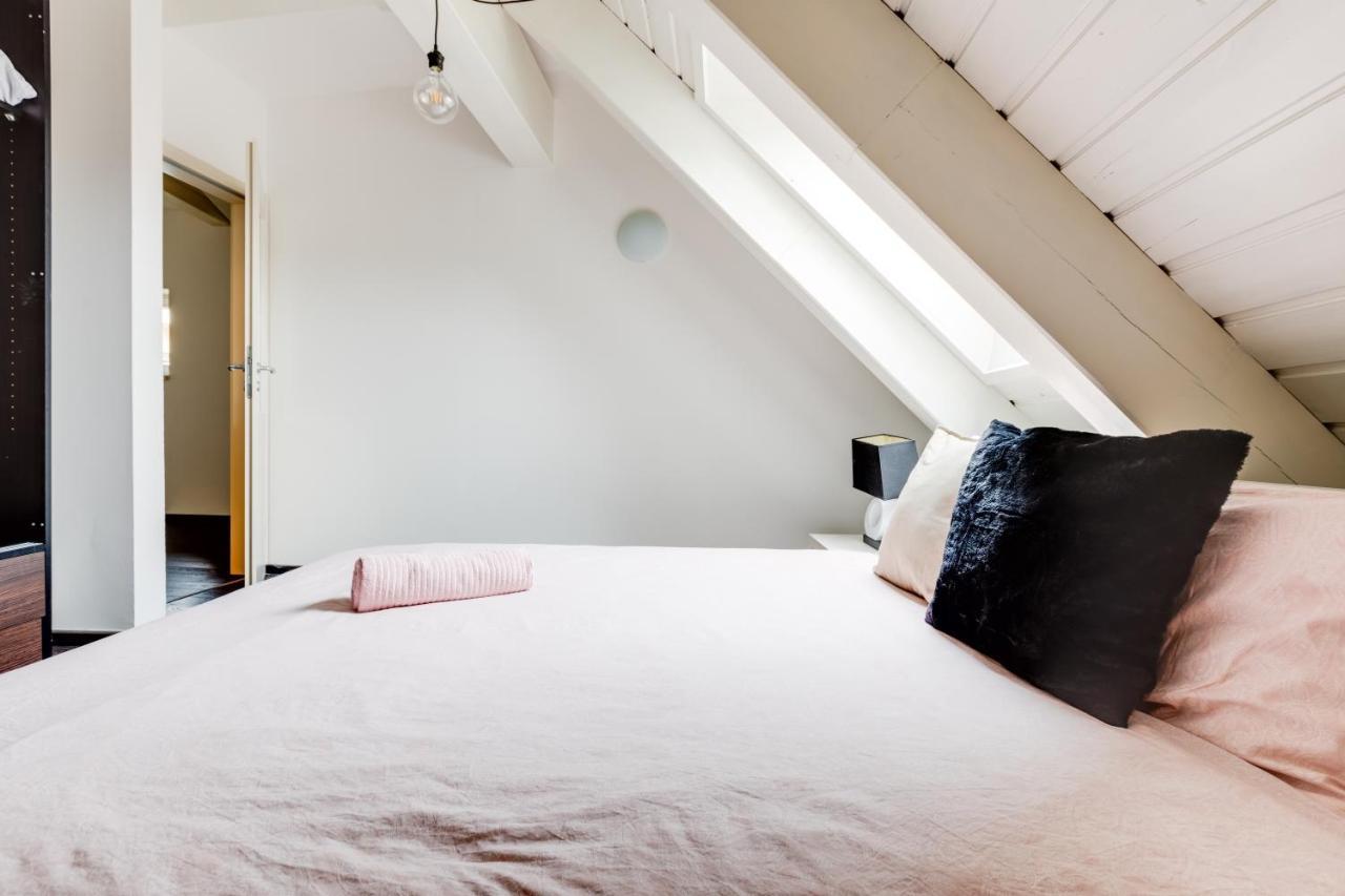 Spacious Stylish Attic In The Heart Of The Center - Karlovo Praag