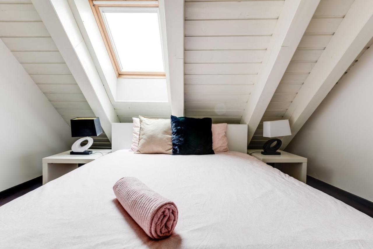 Spacious Stylish Attic In The Heart Of The Center - Karlovo Appartement *
